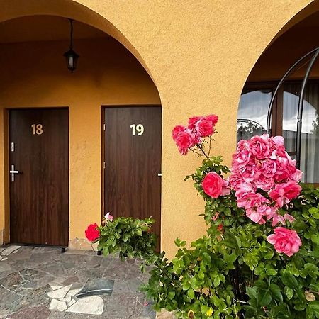 Hotel U Grubego Wielogora Экстерьер фото